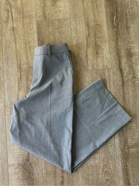 EUC Uniqlo Smart Wide Pants Classic Gray Dress Pants size Small